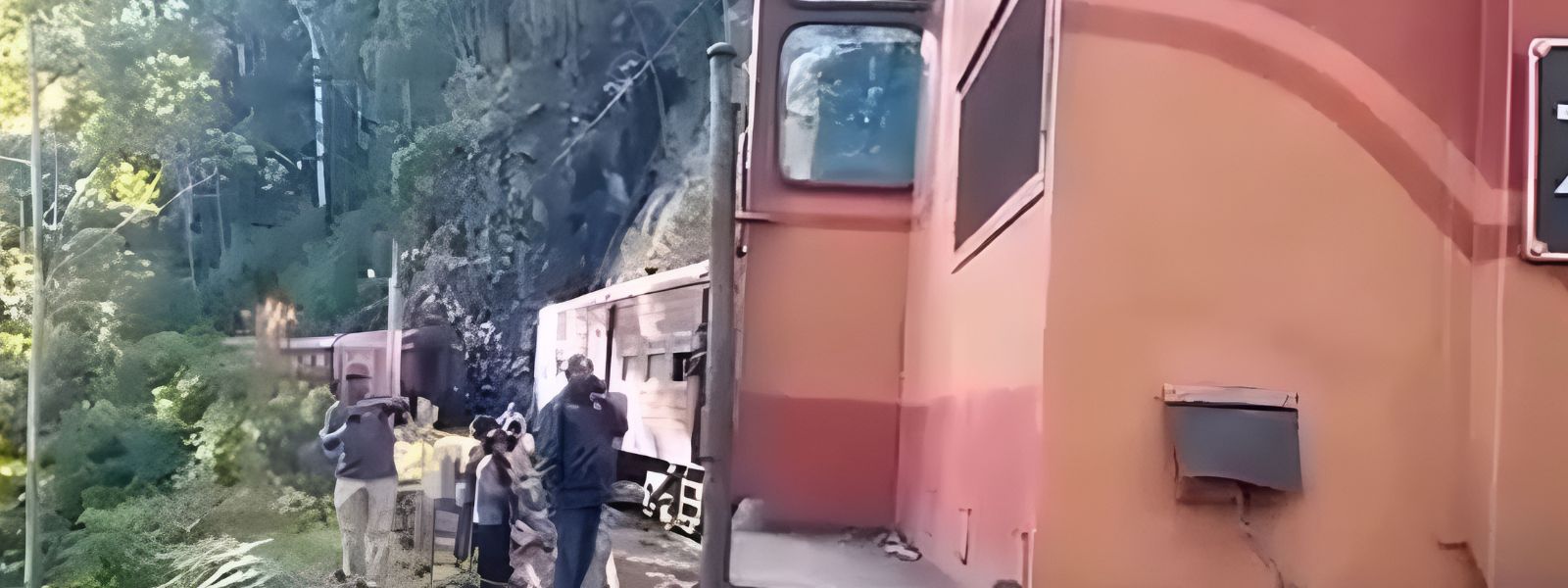 Night Mail Train Derailed; Restored Tomo:Minister